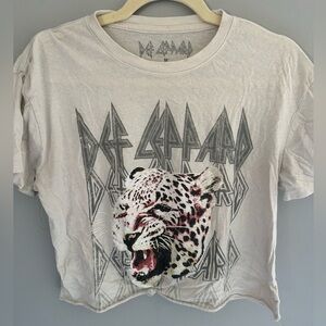Def Leppard Graphic Cropped Tee in Cream